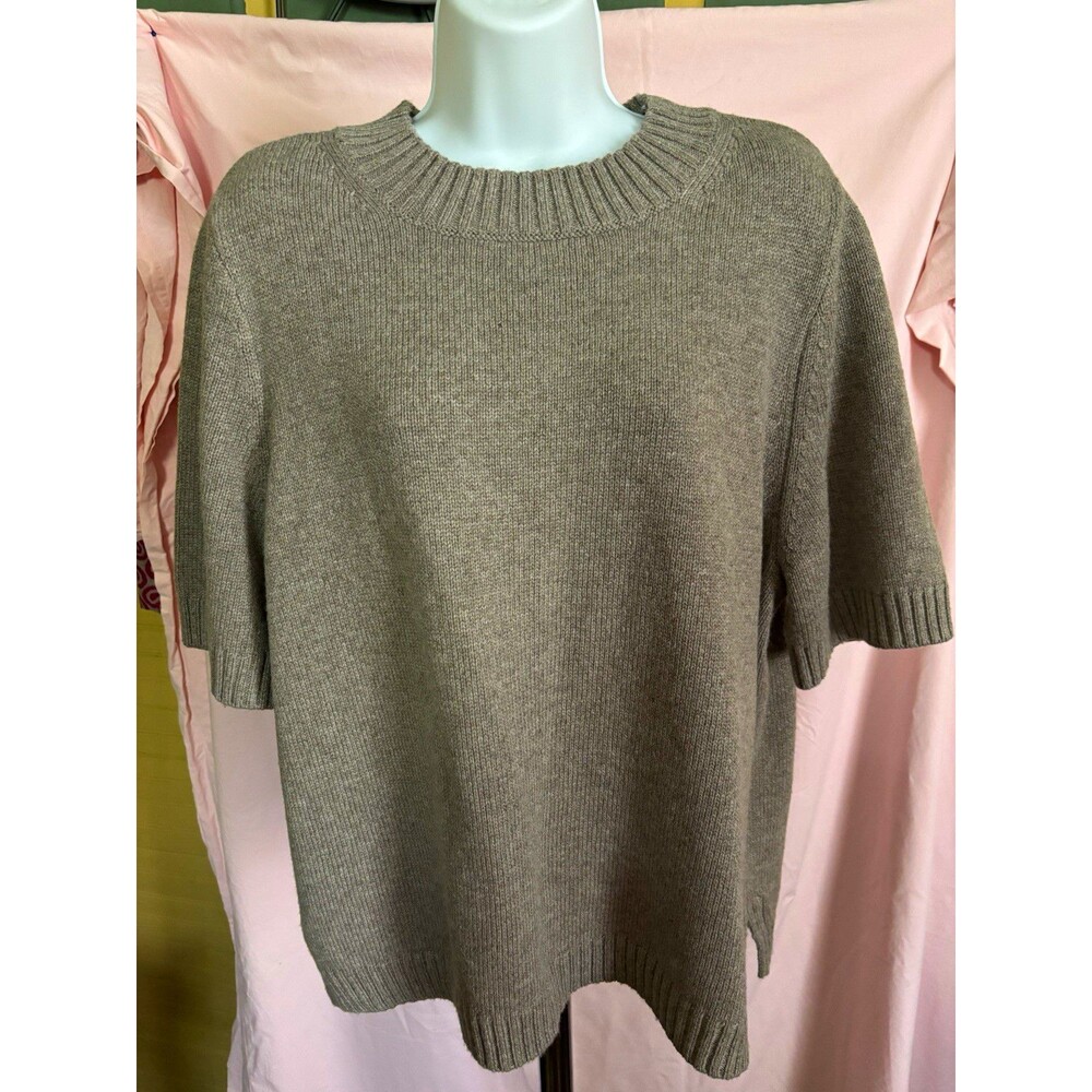 Marled XL Gray Wool Blend Short Sleeve Sweater Soft 46” Bust 24” Length